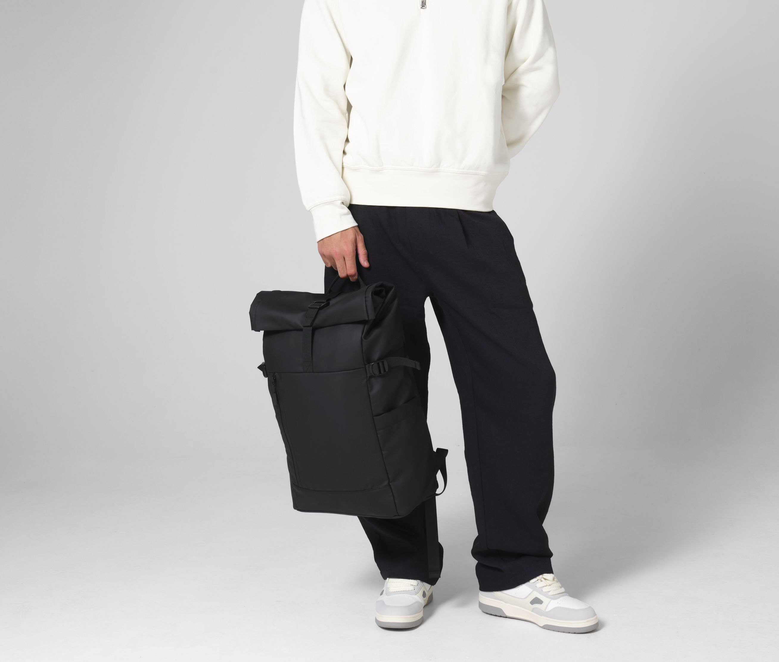 EVERYDAY CARRY 25 LITRE ROLL-TOP BACKPACK