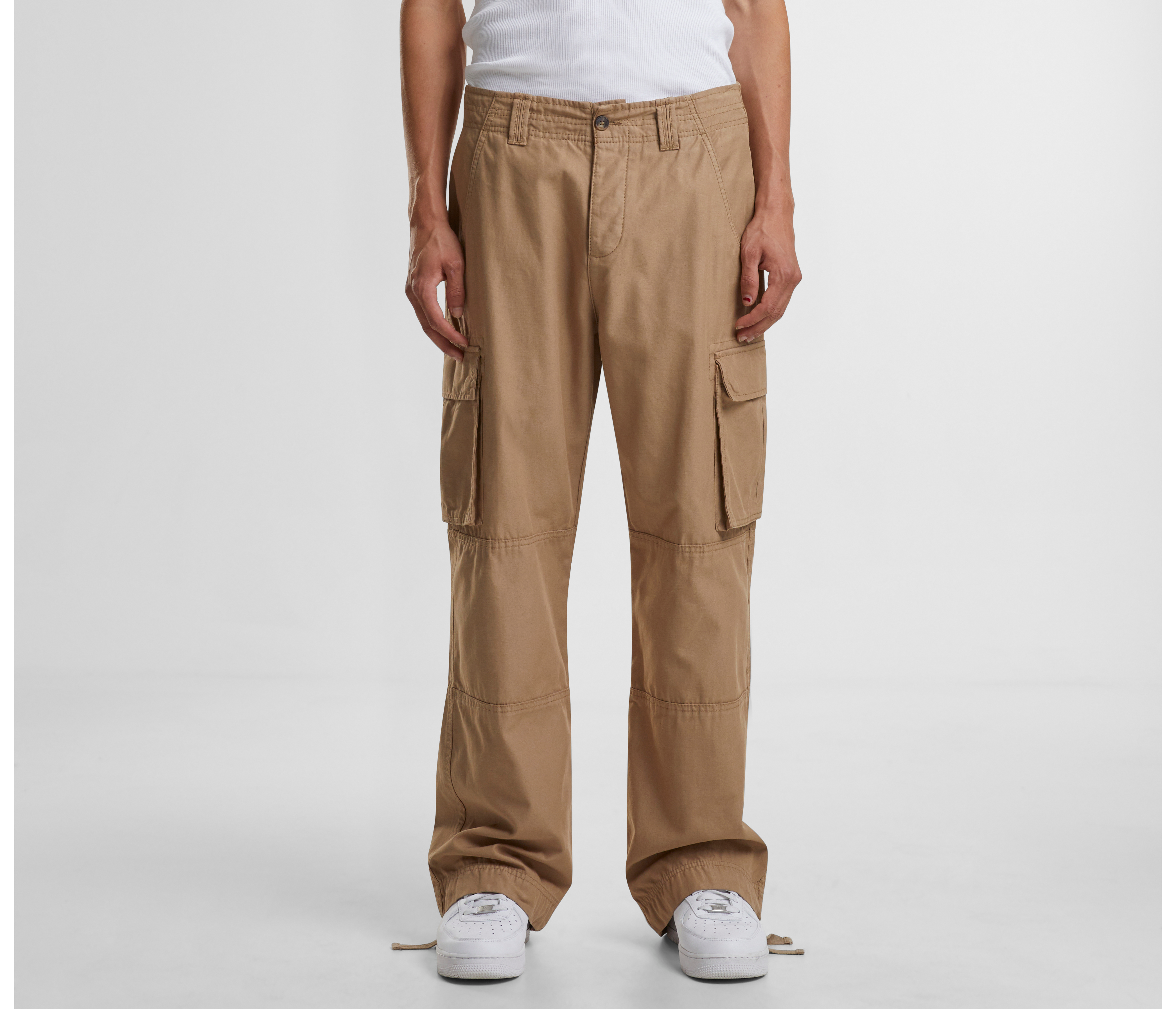 CLASSIC CARGO PANTS