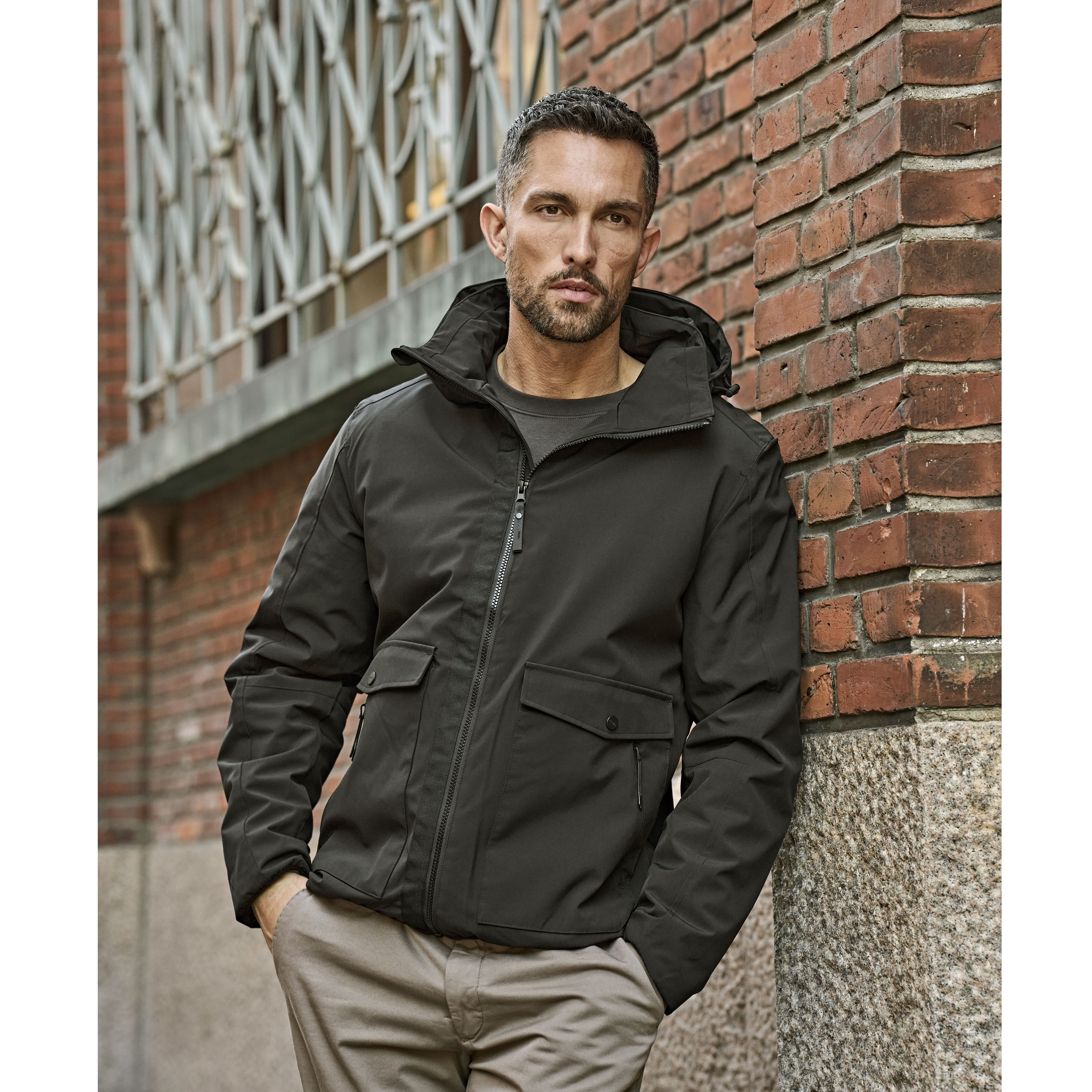 URBAN ADVENTURE JACKET