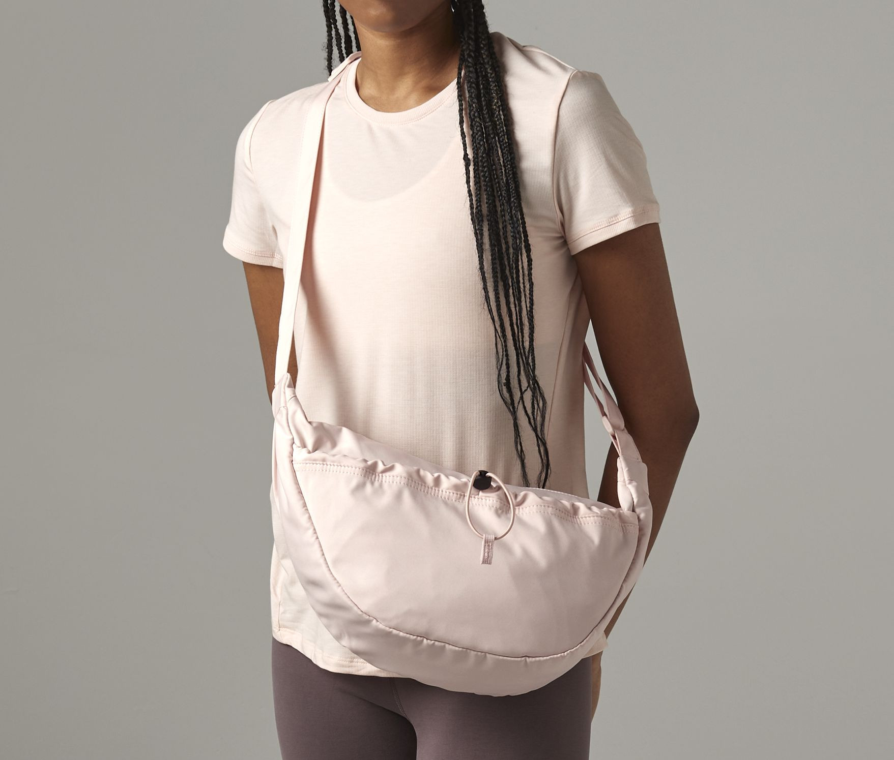 STUDIO CROSS BODY BAG