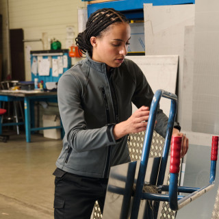 LADIES' SOFTSHELL JACKET