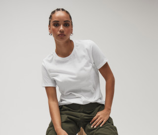 WOMEN'S RELAXED JERSEY SHORT SLEEVE TEE